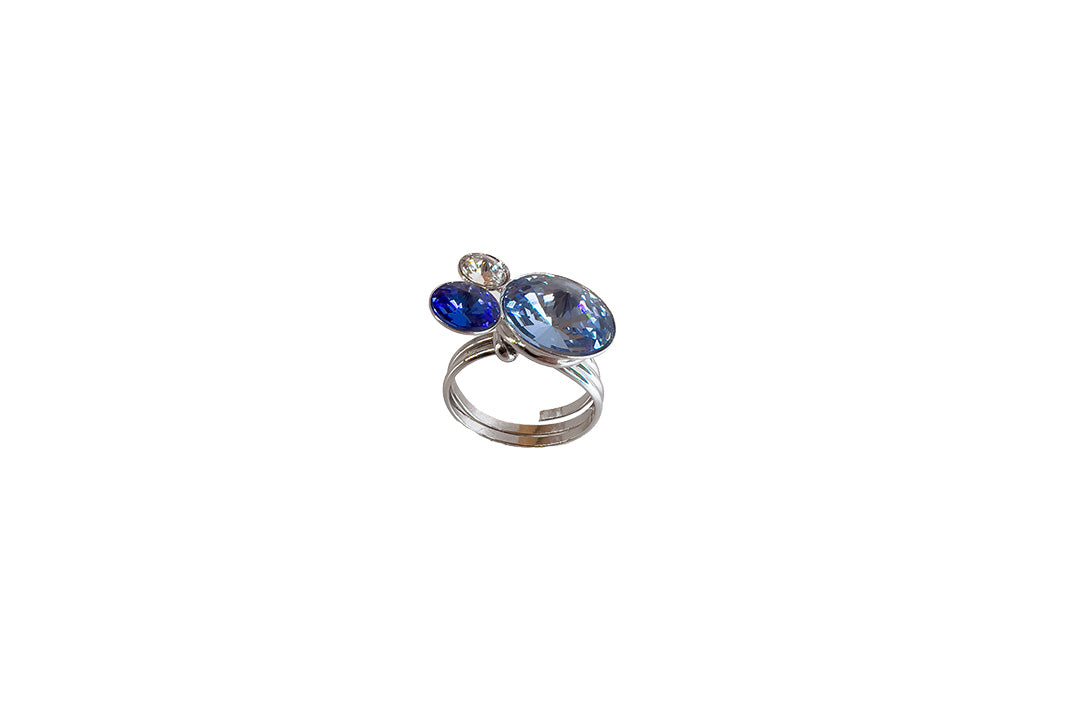 Light Sapphire Giunco Ring
