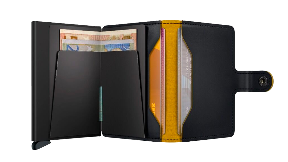Miniwallet Matte Black & Fuchsia