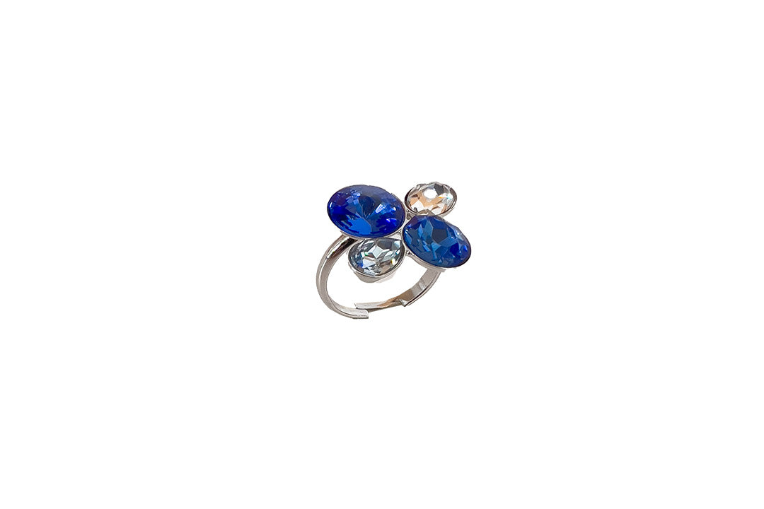 Antinea Sapphire Ring